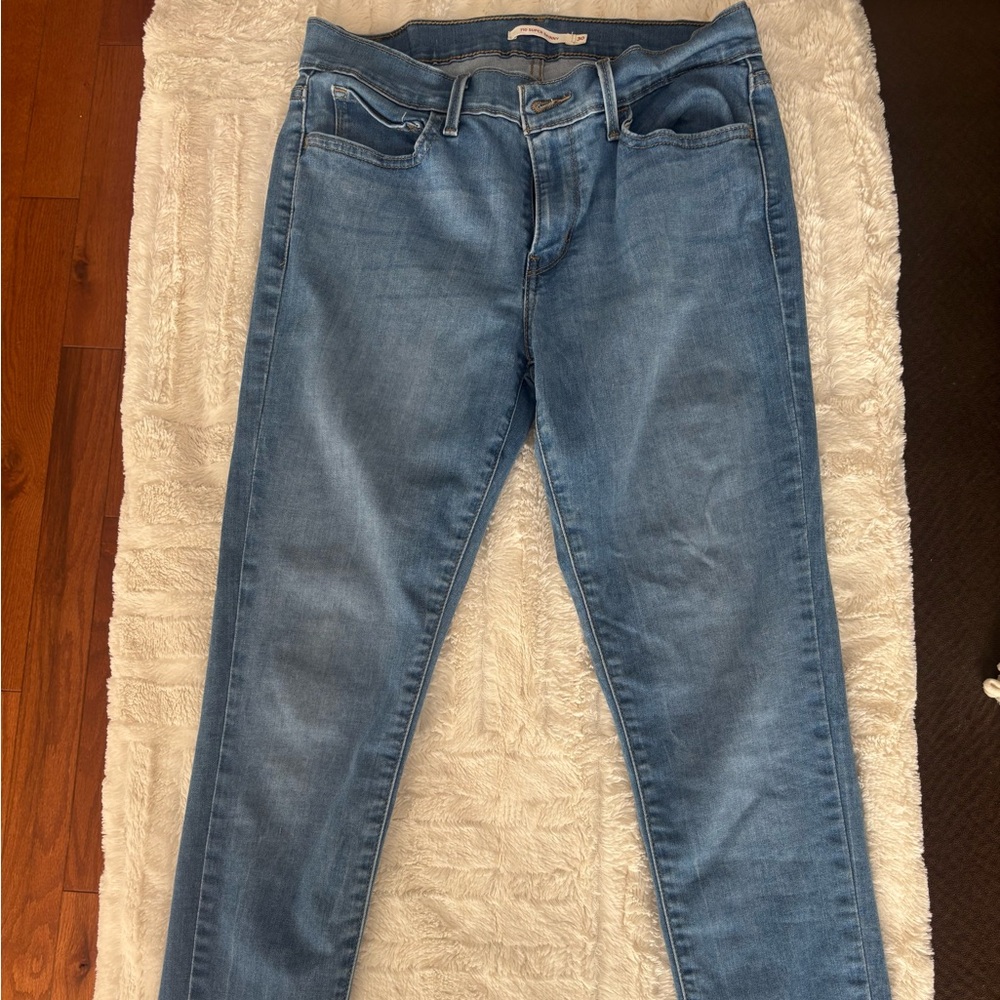 Levi's Women's Skinny Jeans size 30